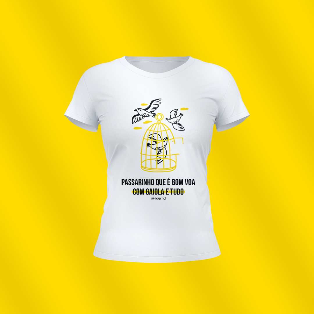 Nome do produto  Baby Look branca - Passarinho que é bom...