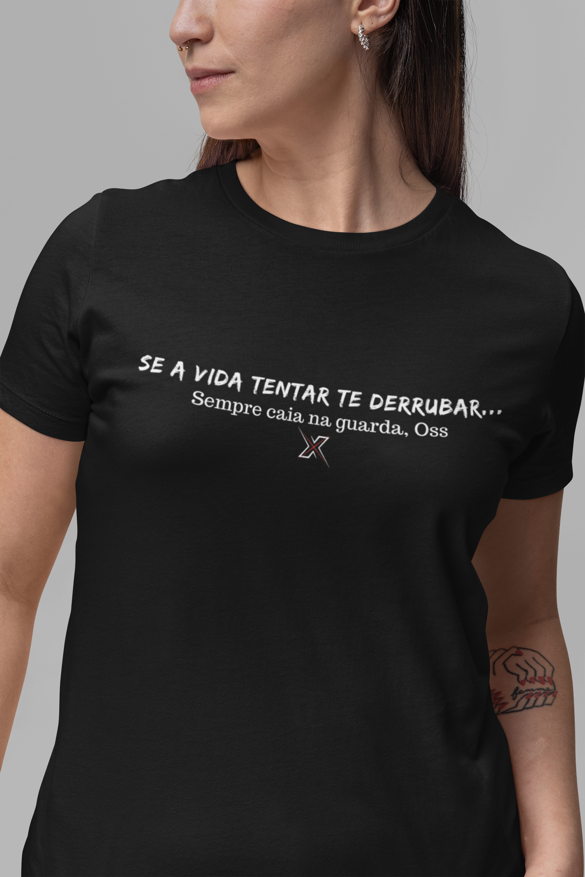 Camiseta cair faz parte - Feminina
