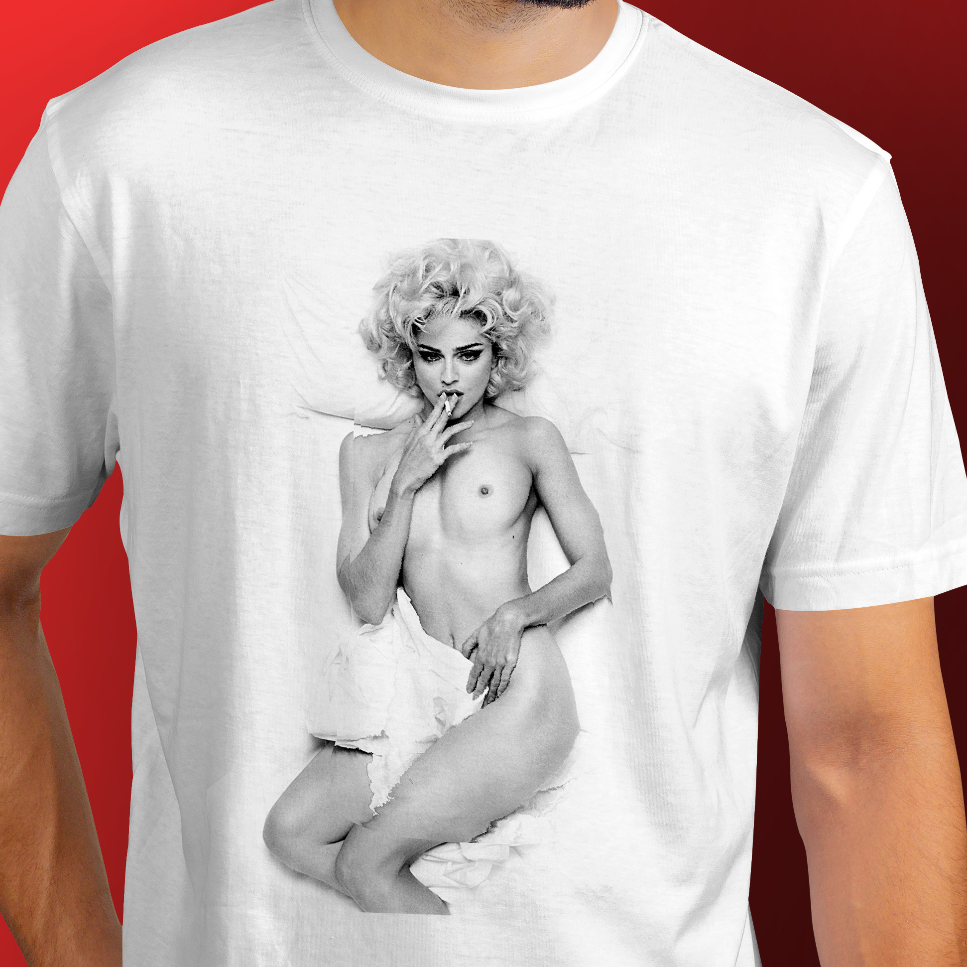 Camiseta Na Cama com Madonna
