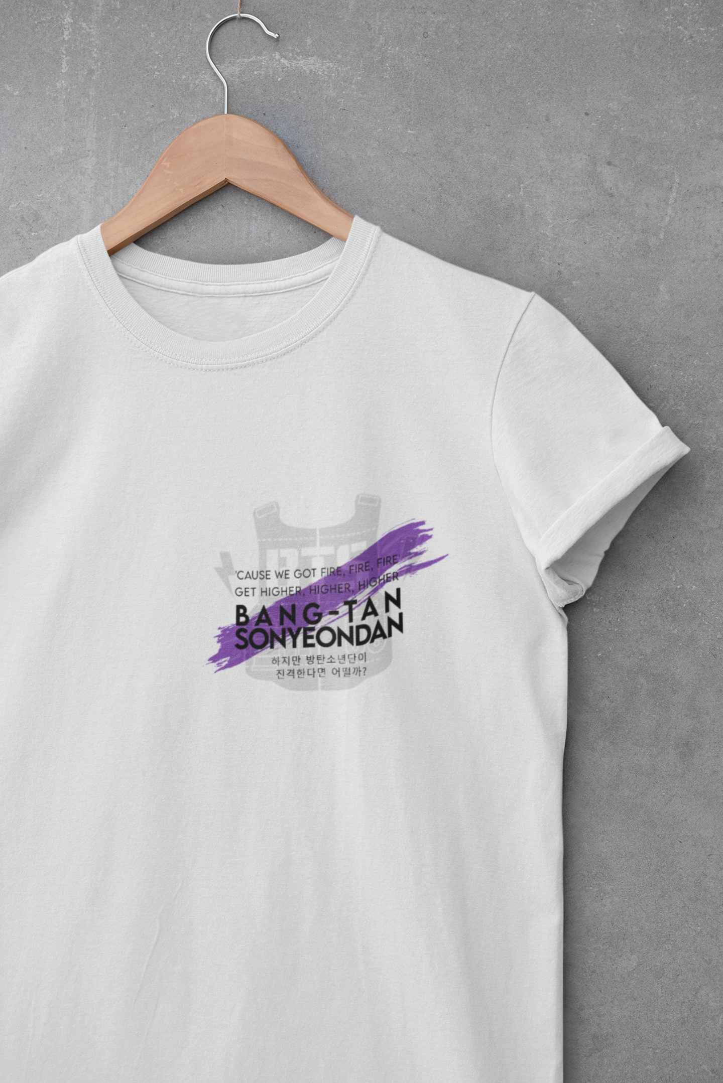 BTS - Attack On Bangtan 10 anos (Somente Frente)