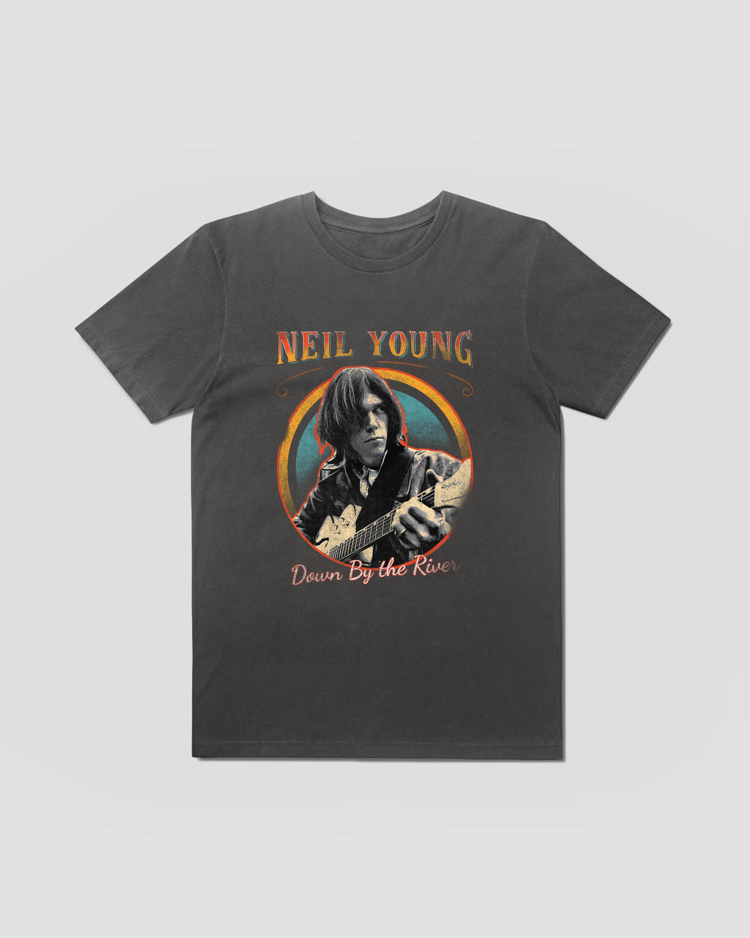 T-Shirt Estonada Camiseta Neil Young River Estonada Mind The Gap