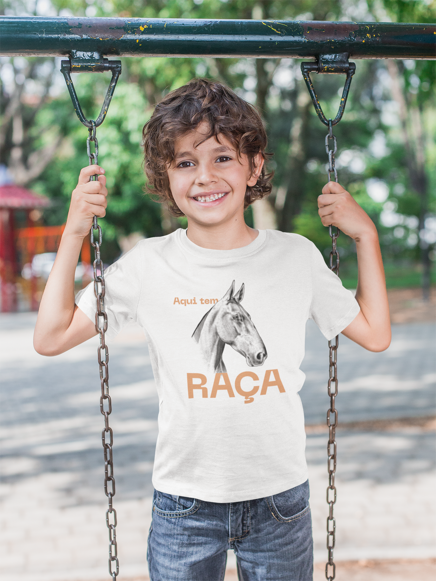 Camiseta Aqui tem Raça infantil