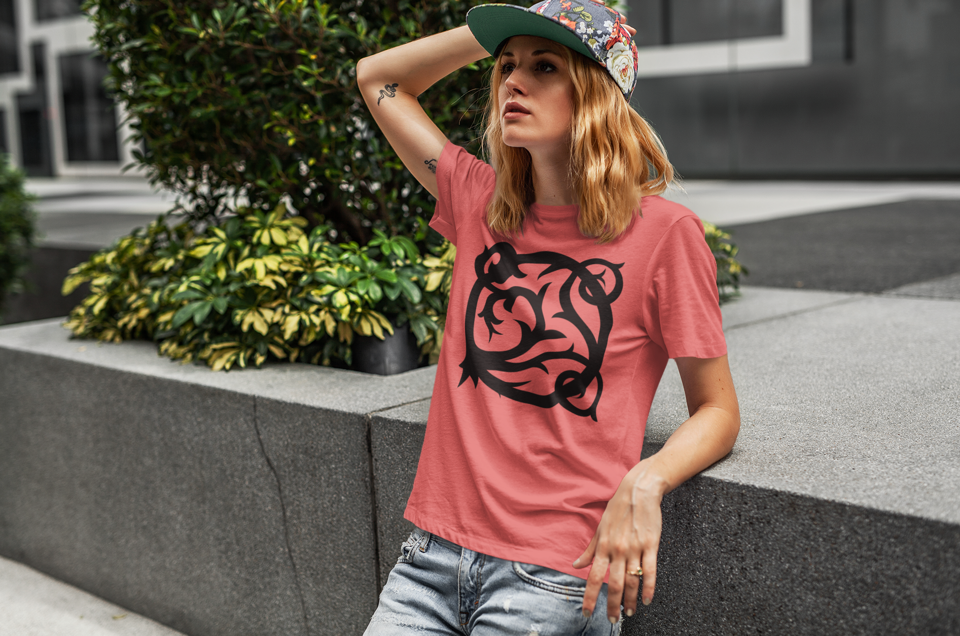 Camiseta Feminina Tribal