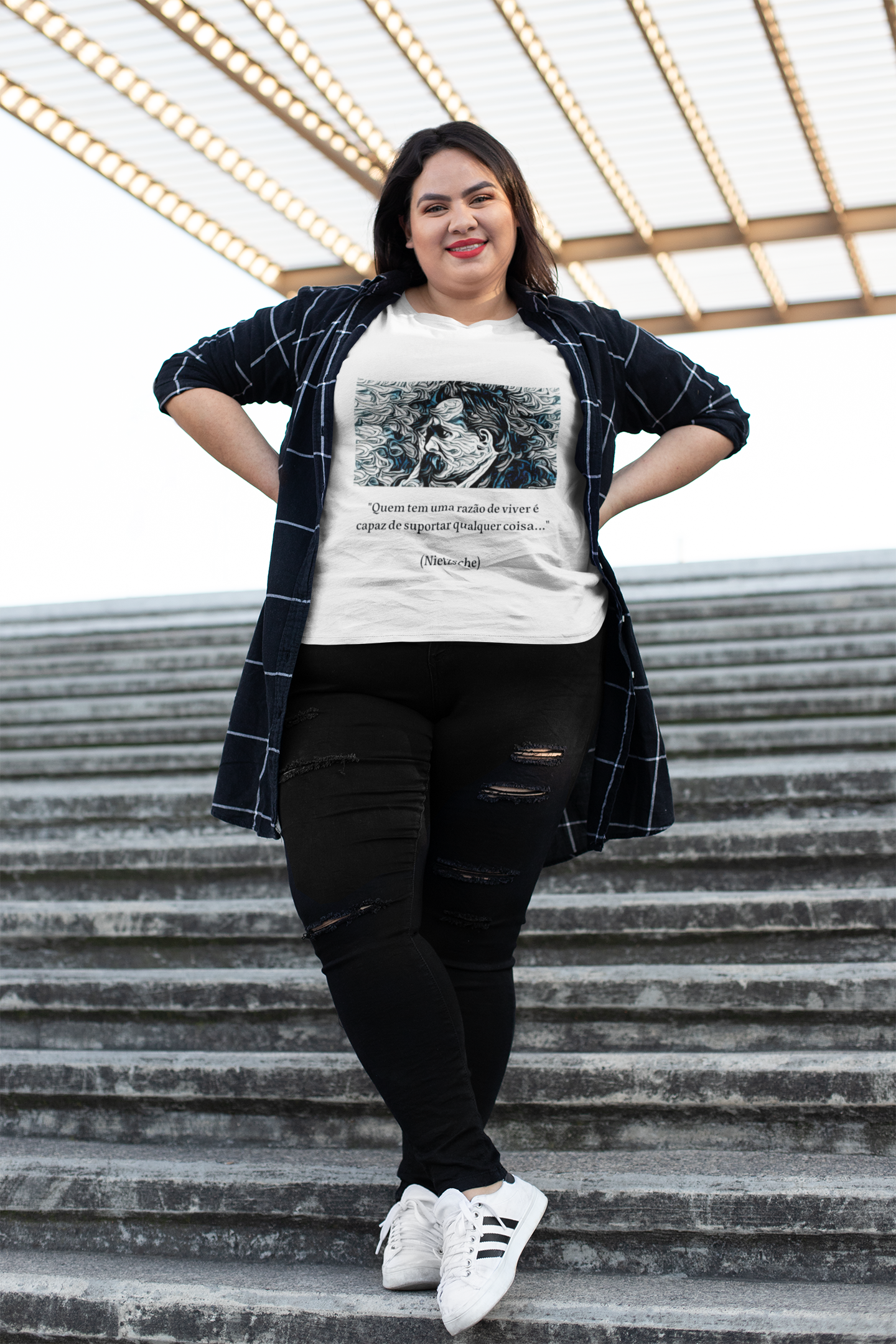 T shirt Plus Size Nietzche