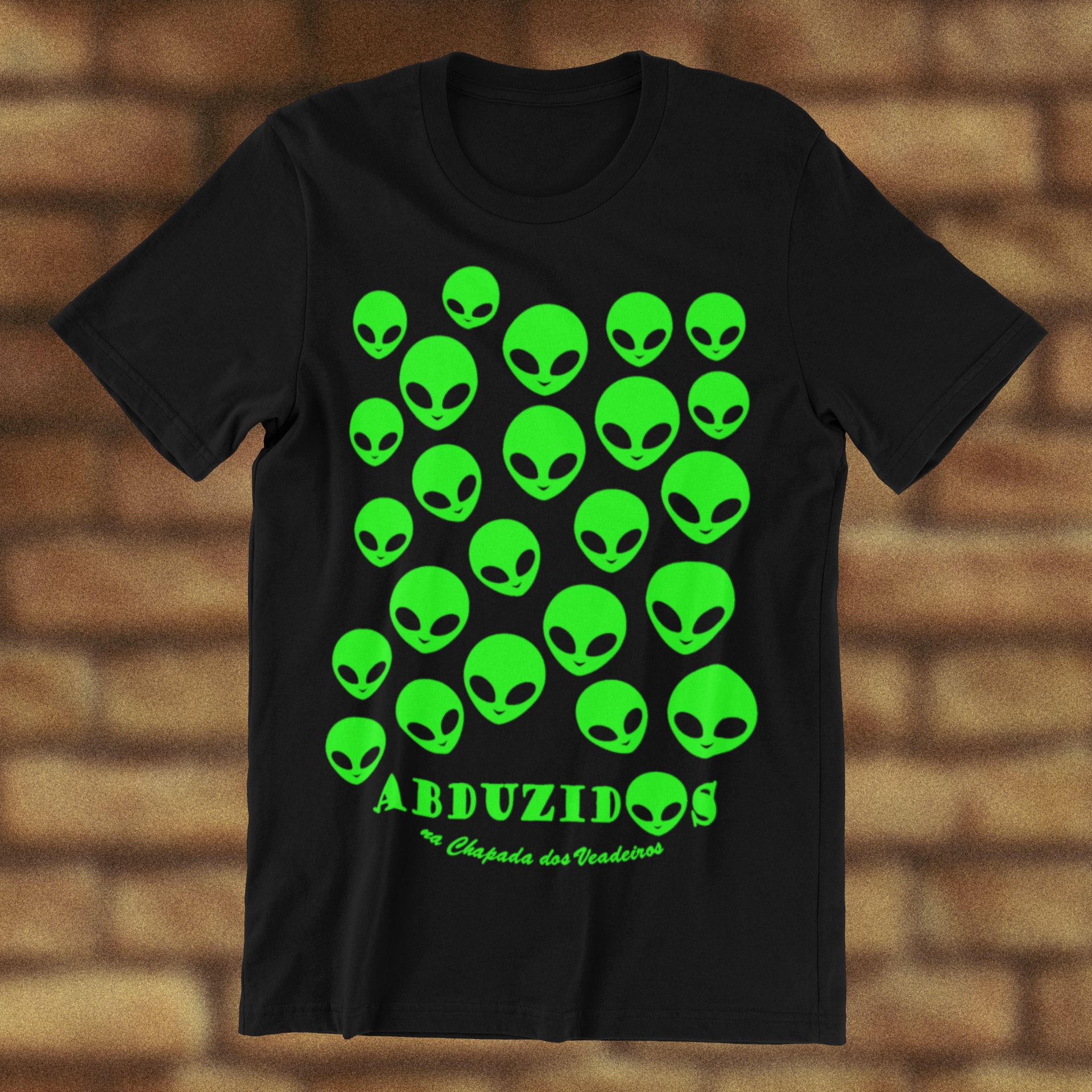 Camiseta Preta Oficial Abduzidos