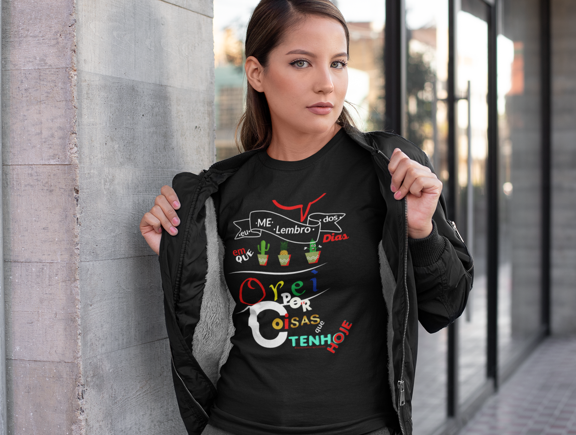 Nome do produto: Camiseta Dimona Feminina Estampada Orei