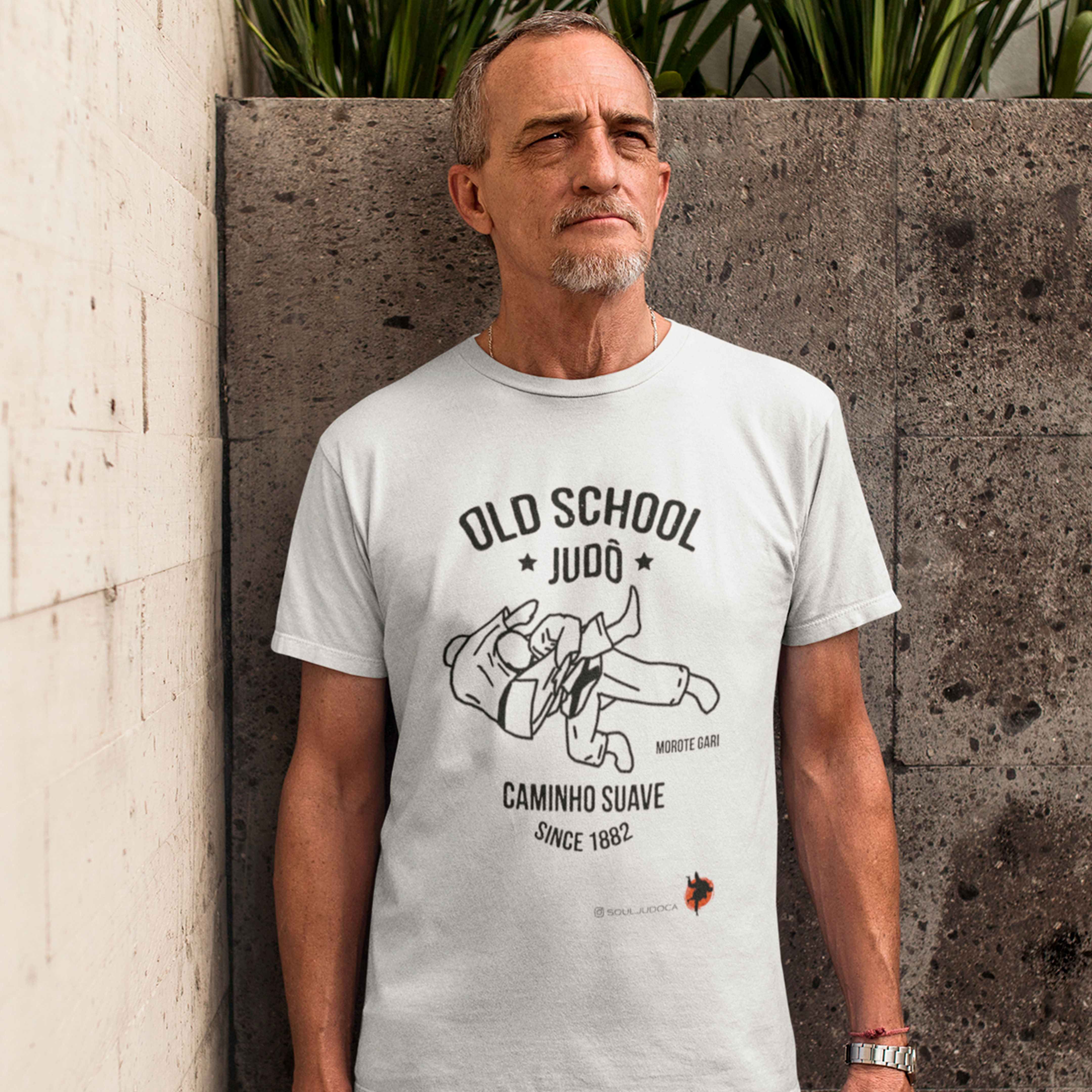 Camiseta Old School - Caminho Suave / black