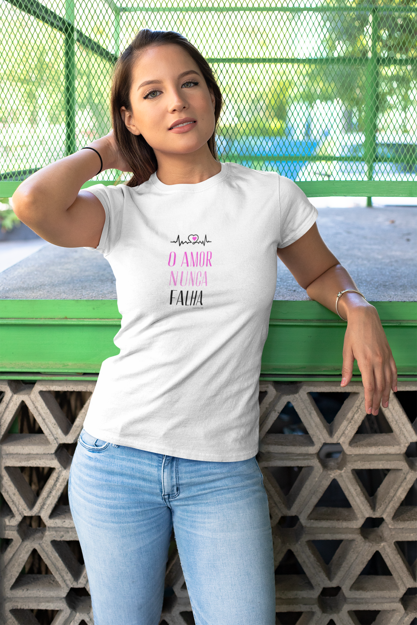 Camiseta Feminina Amor 2