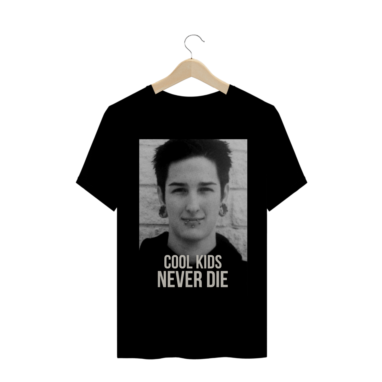 Camiseta Cool Kids Never Die - Mitch Lucker 