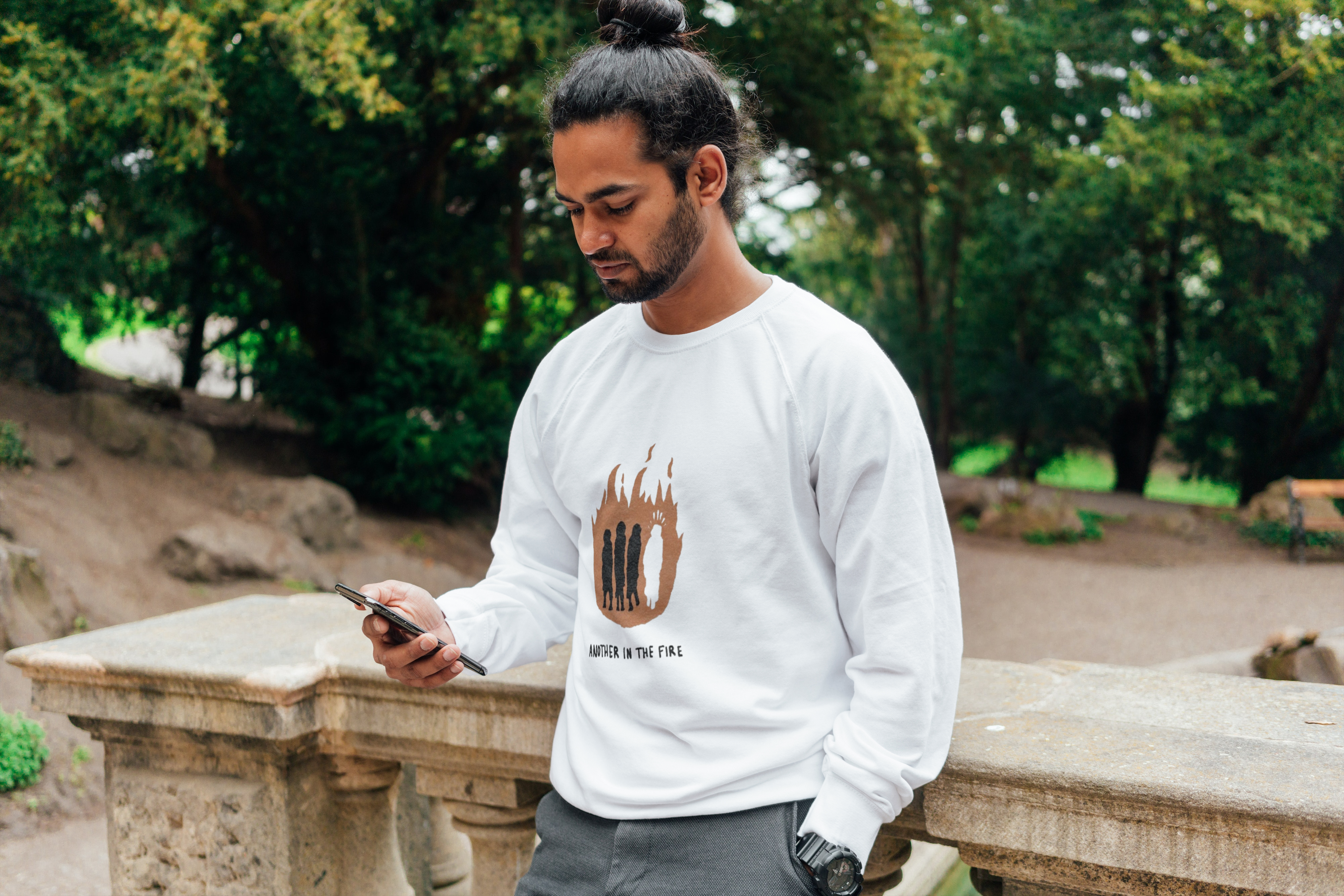 Moletom Another In The Fire Branco Unissex