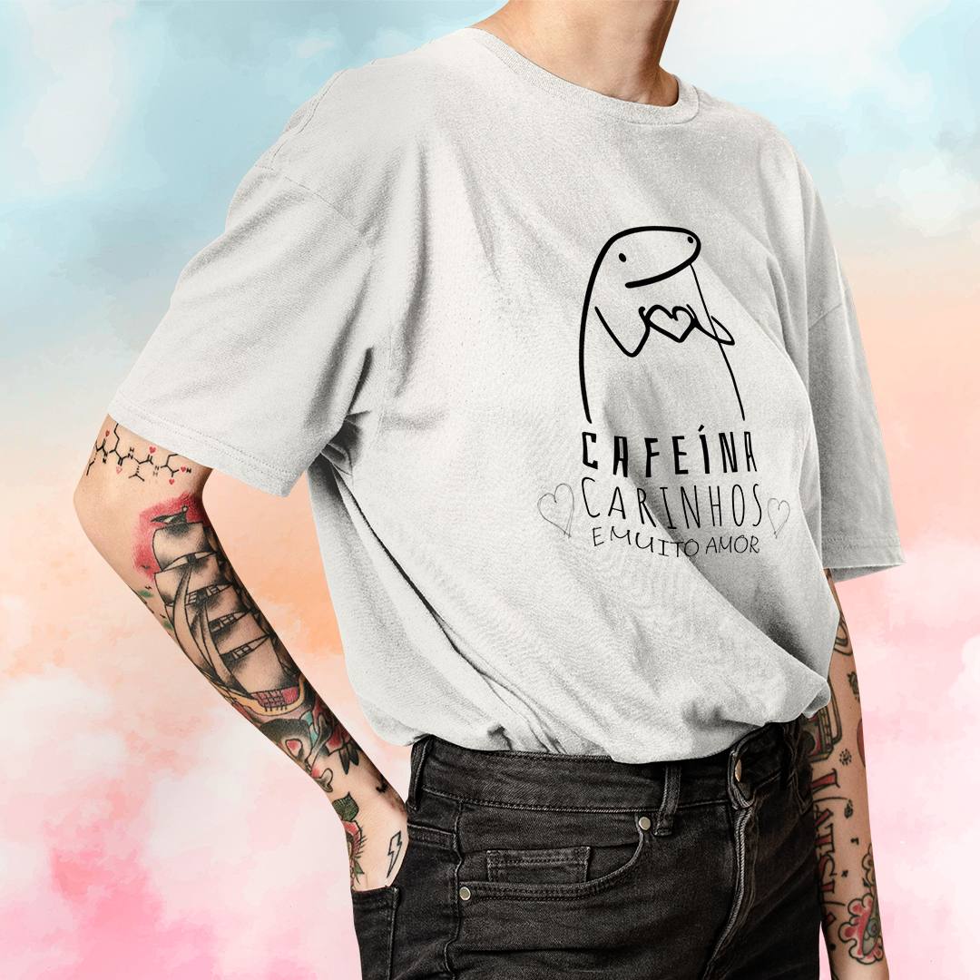 Camisa Aconchego: Bichinho Fofo no Café da Manhã