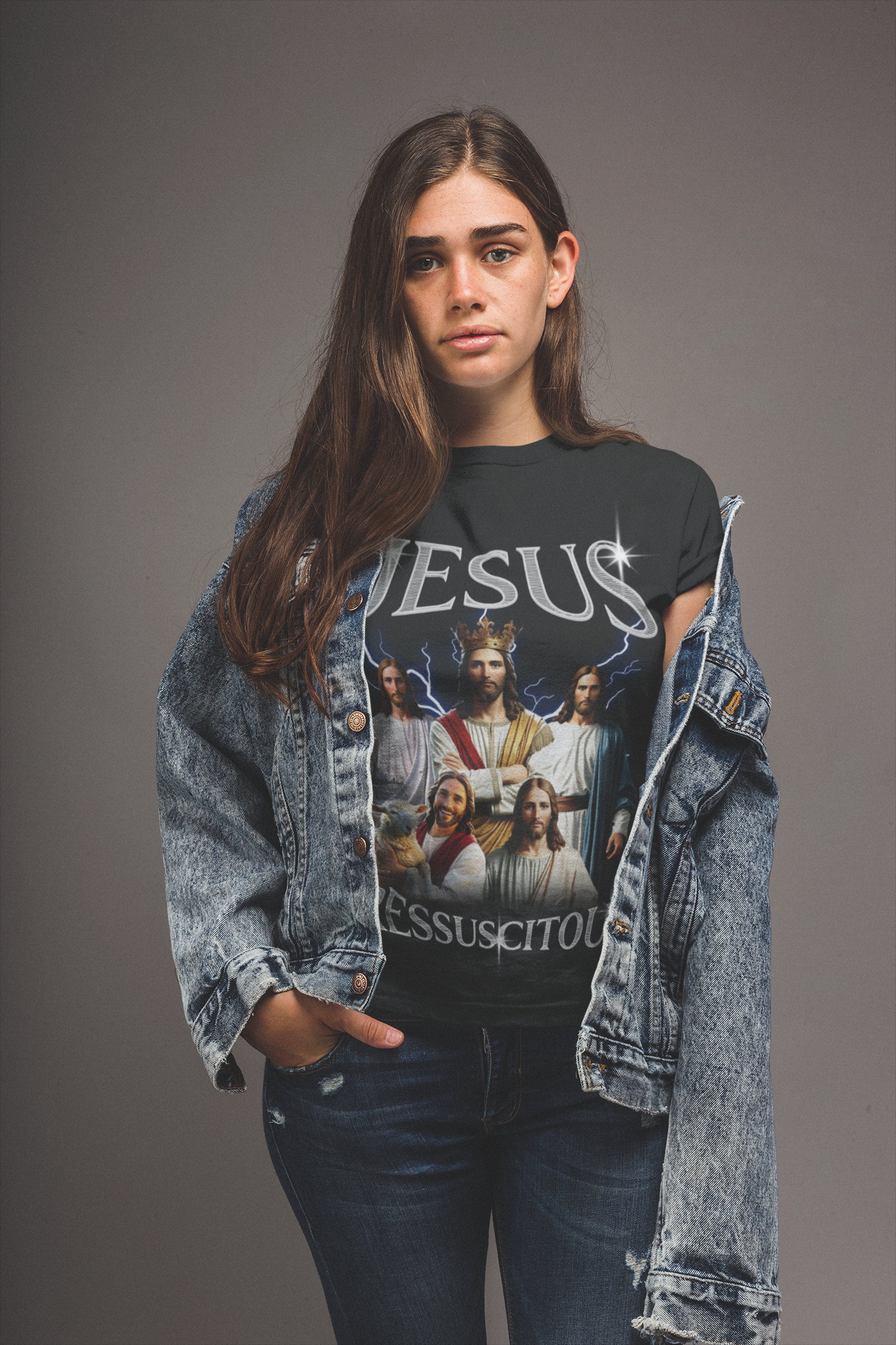 Camiseta Feminina Bootleg - Jesus Ressuscitou