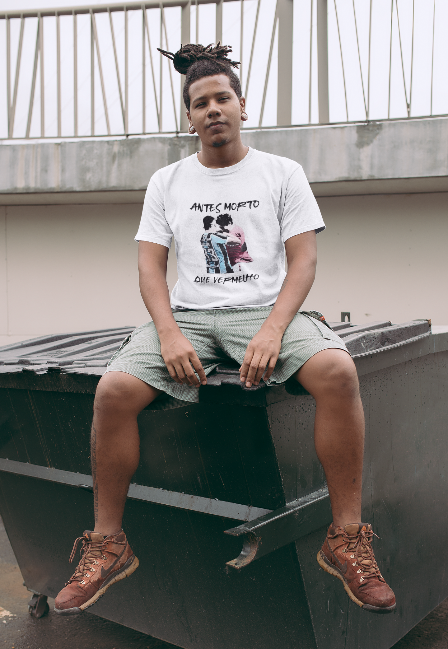 Camiseta Antes Morto Que Vermelho