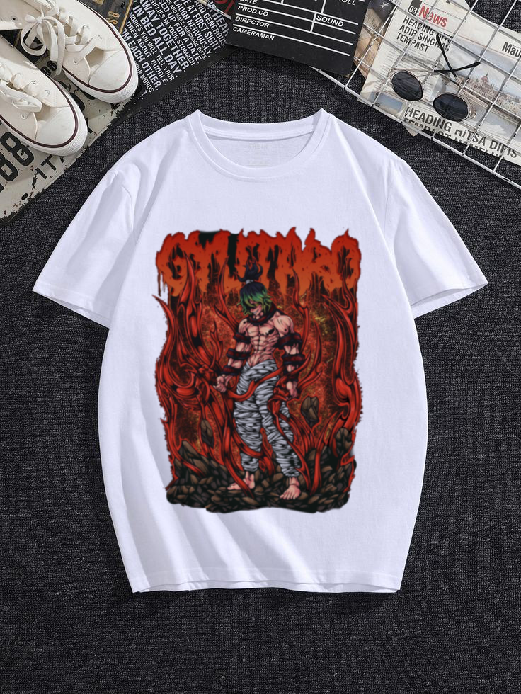 camiseta oversized gyutaro