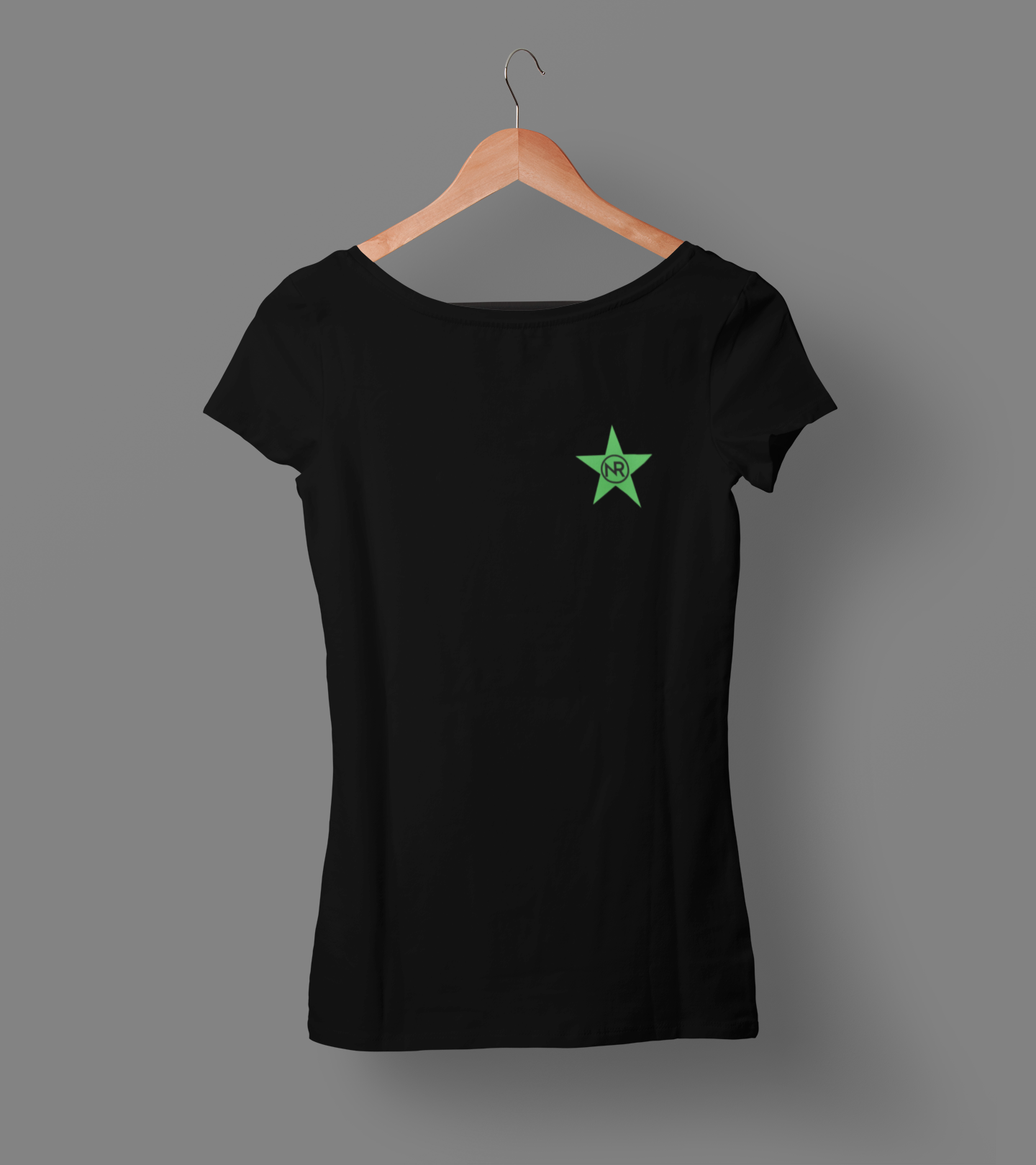 Camiseta Babylook NR Clássica.