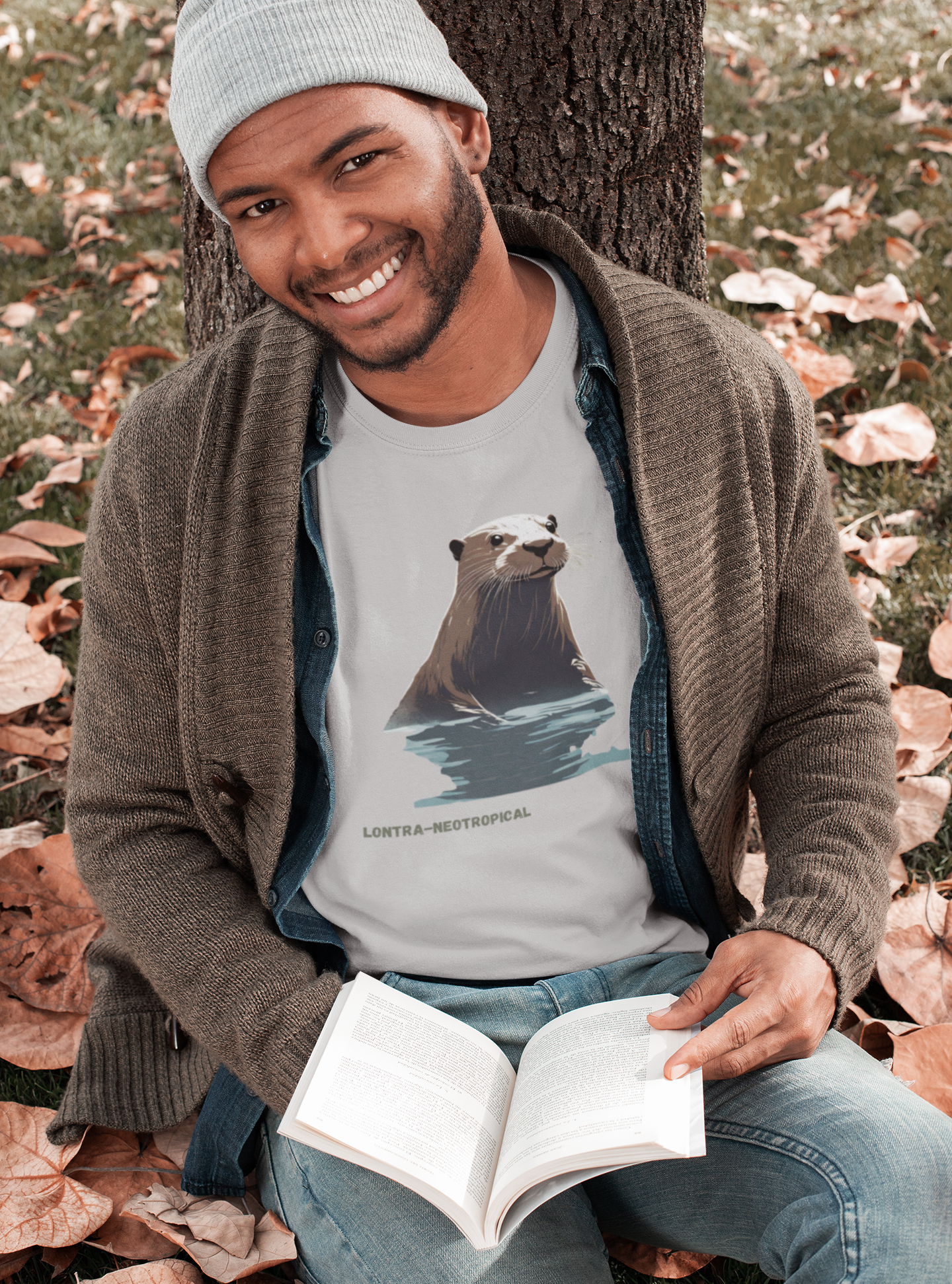 Camiseta Lontra - Coleção Fauna Viva - Masculina