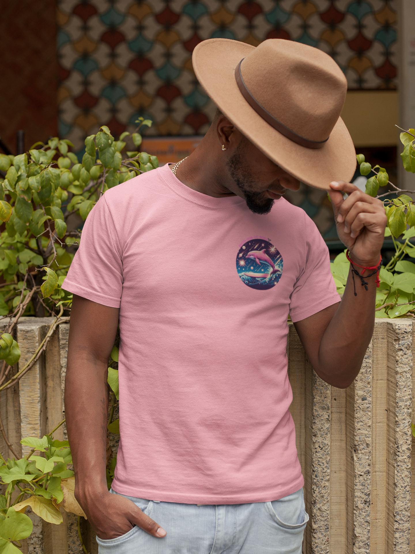 Camiseta Boto-cor-de-rosa - Coleção Surreal - Masculina