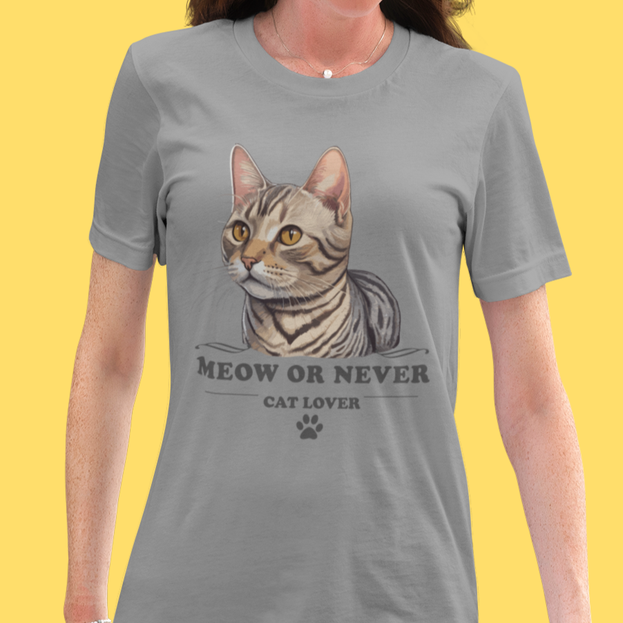 CAMISETA MEOW OR NEVER