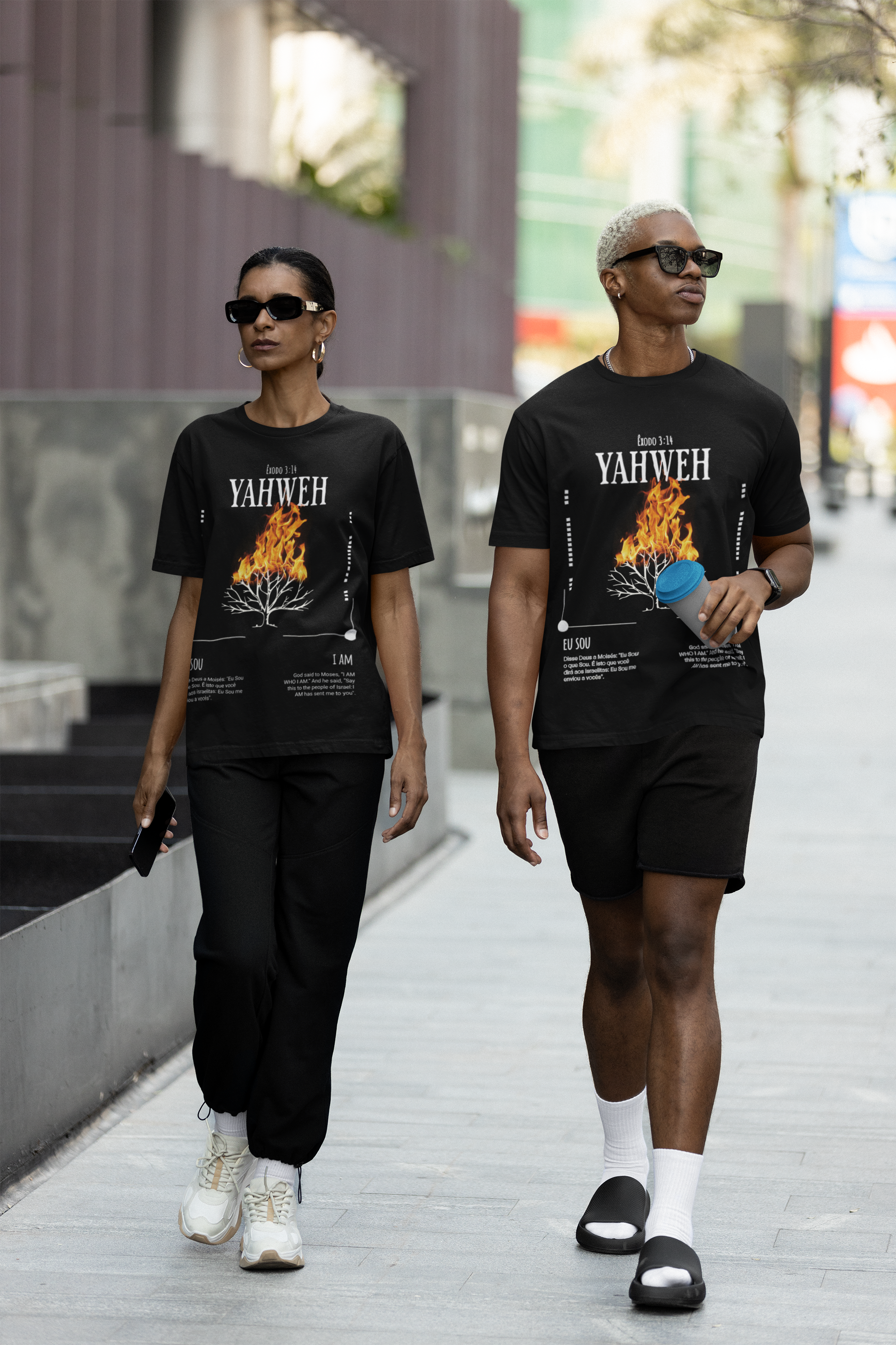 Camiseta Unissex YAHWEH Sarça Ardente - Classic Escura