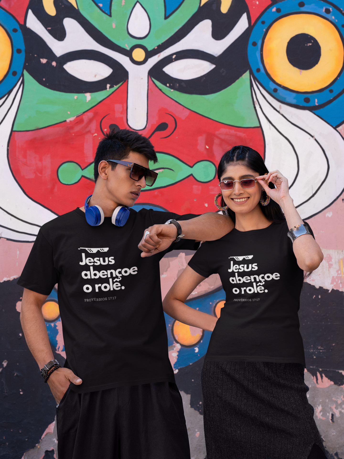 Camiseta Unissex Jesus abençoe o rolê - Classic escura