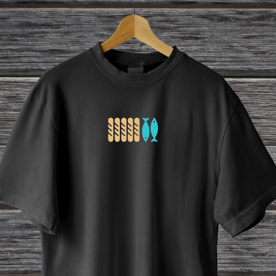 Nome do produto: Camiseta - 5 Pães e 2 Peixes