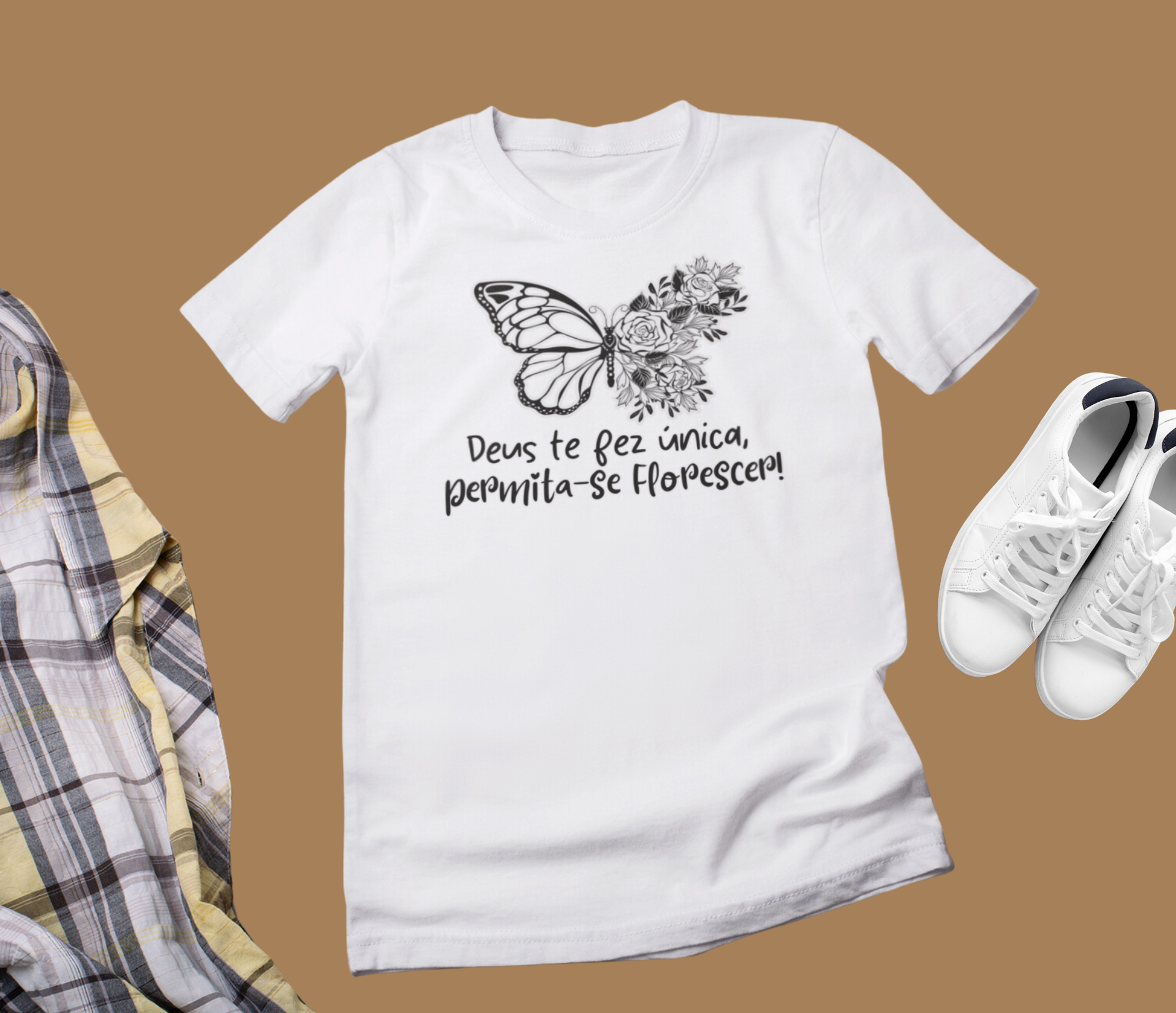 Camiseta Quality - Deus te fez única, permita-se Florescer!
