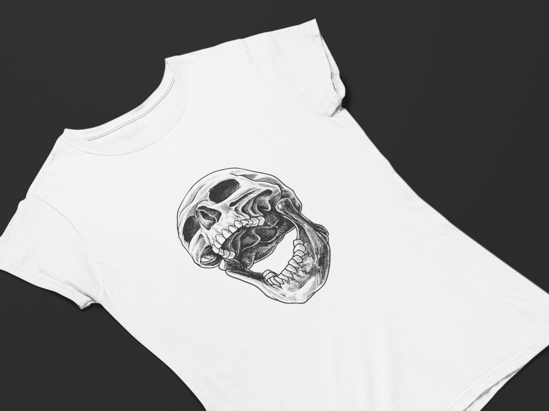 Camiseta DIzbocado Corte BabyLook - Caveira