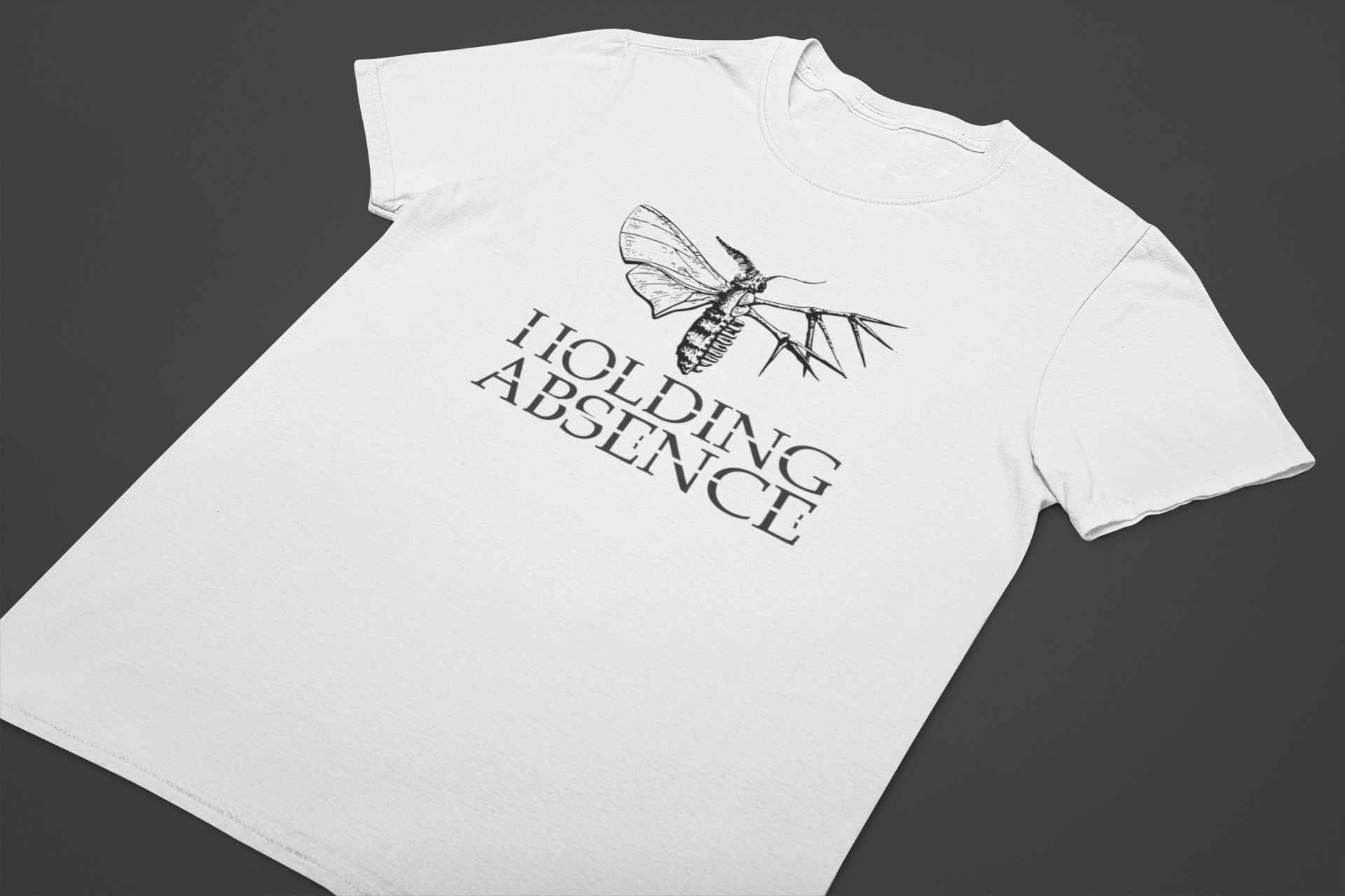 Camiseta Dizbocado Corte Regular - Holding Absence