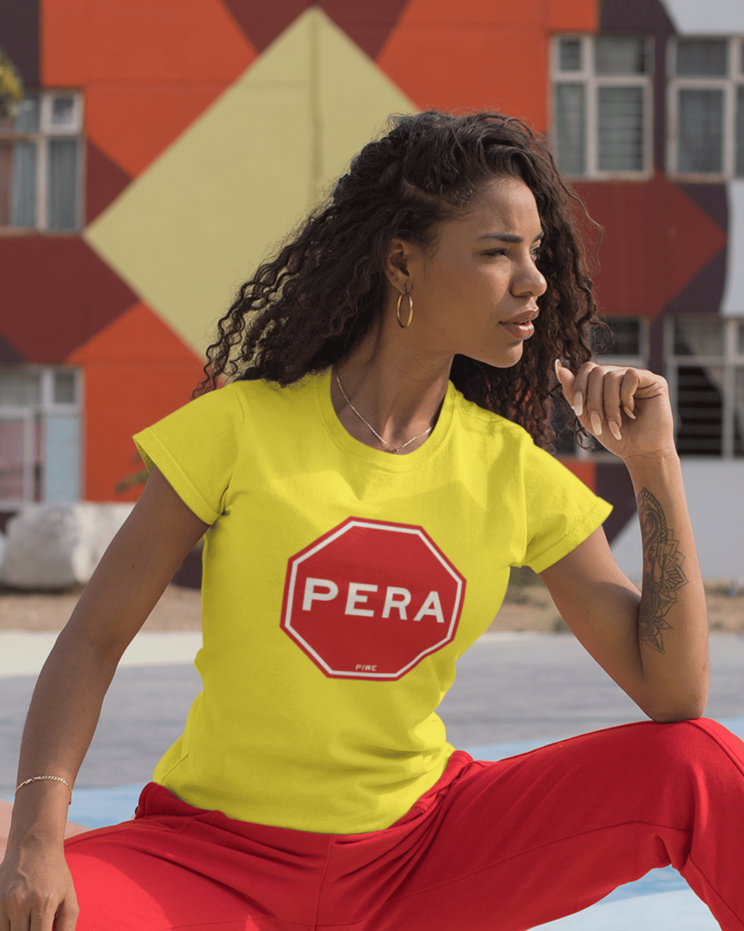 Camiseta Pera Baby Long Feminina