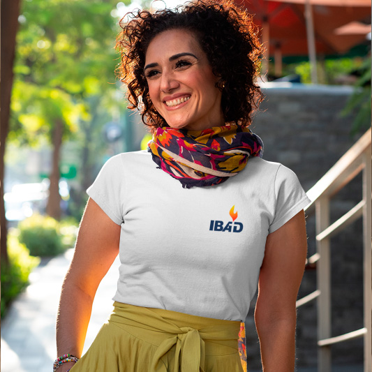 Camiseta FEMININA IBAD (BABY LONG) Branca