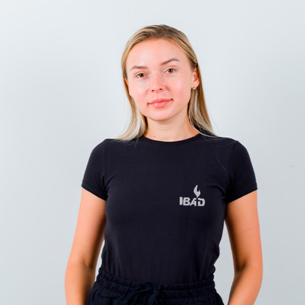 Camiseta FEMININA IBAD (BABY LONG) Preta