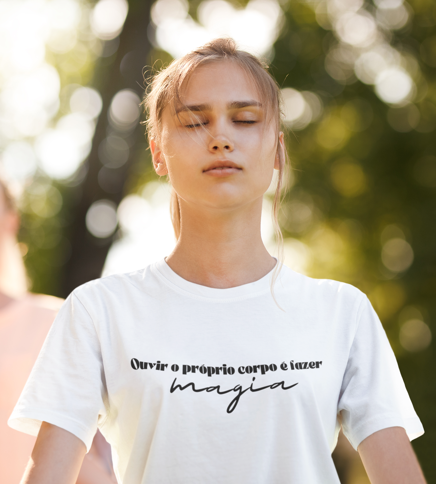 Camiseta Ouvir O Corpo é Fazer Magia