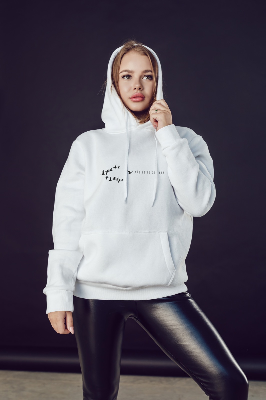 MOLETOM NÃO ESTOU SOZINHA