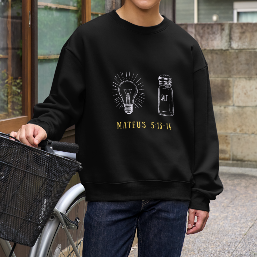 Moletom Blusão - Sal da Terra e Luz do Mundo (Preta)