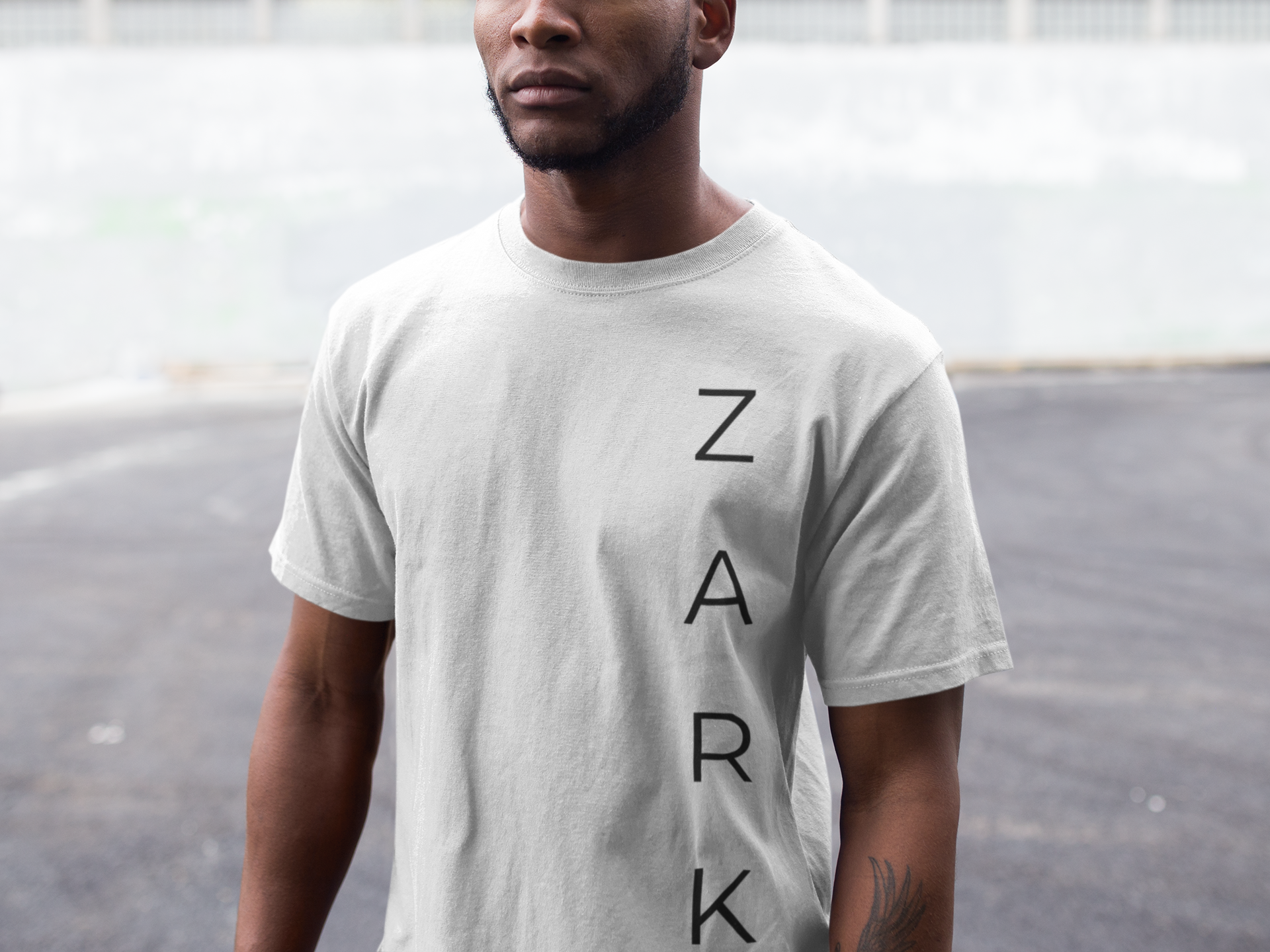 Camiseta Day One Zark Wear (Lateral Preta)