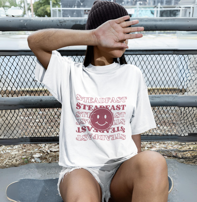 T-shirt Oversized: Steadfast (Inabalável)