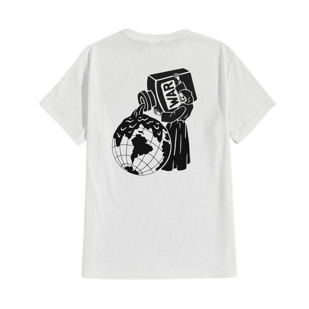 Camiseta Branca World of War