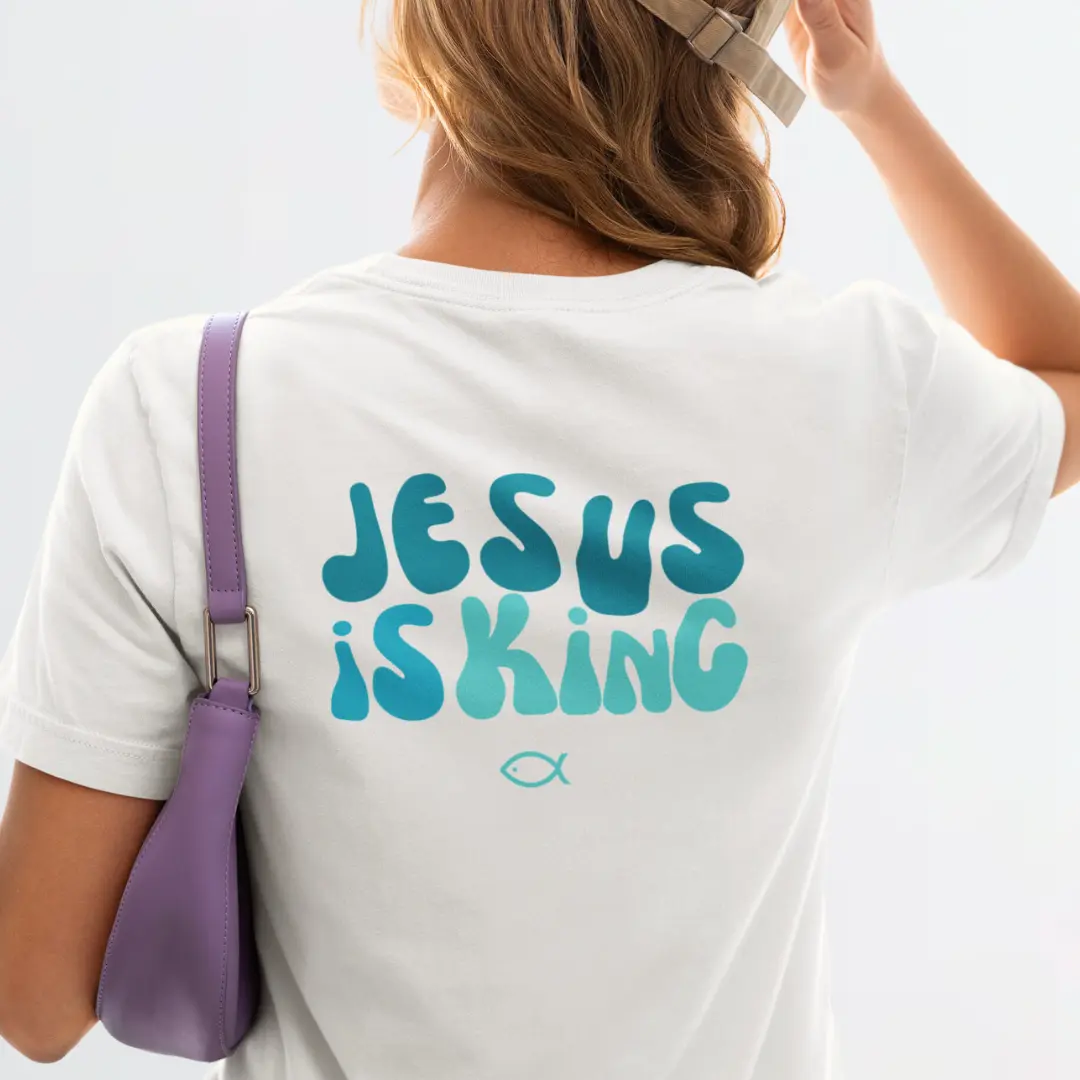 Camiseta Unissex - Jesus is king