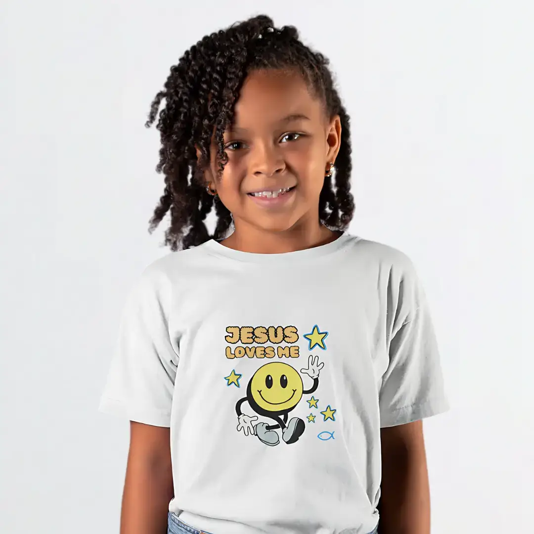Camiseta Infantil - Jesus loves me