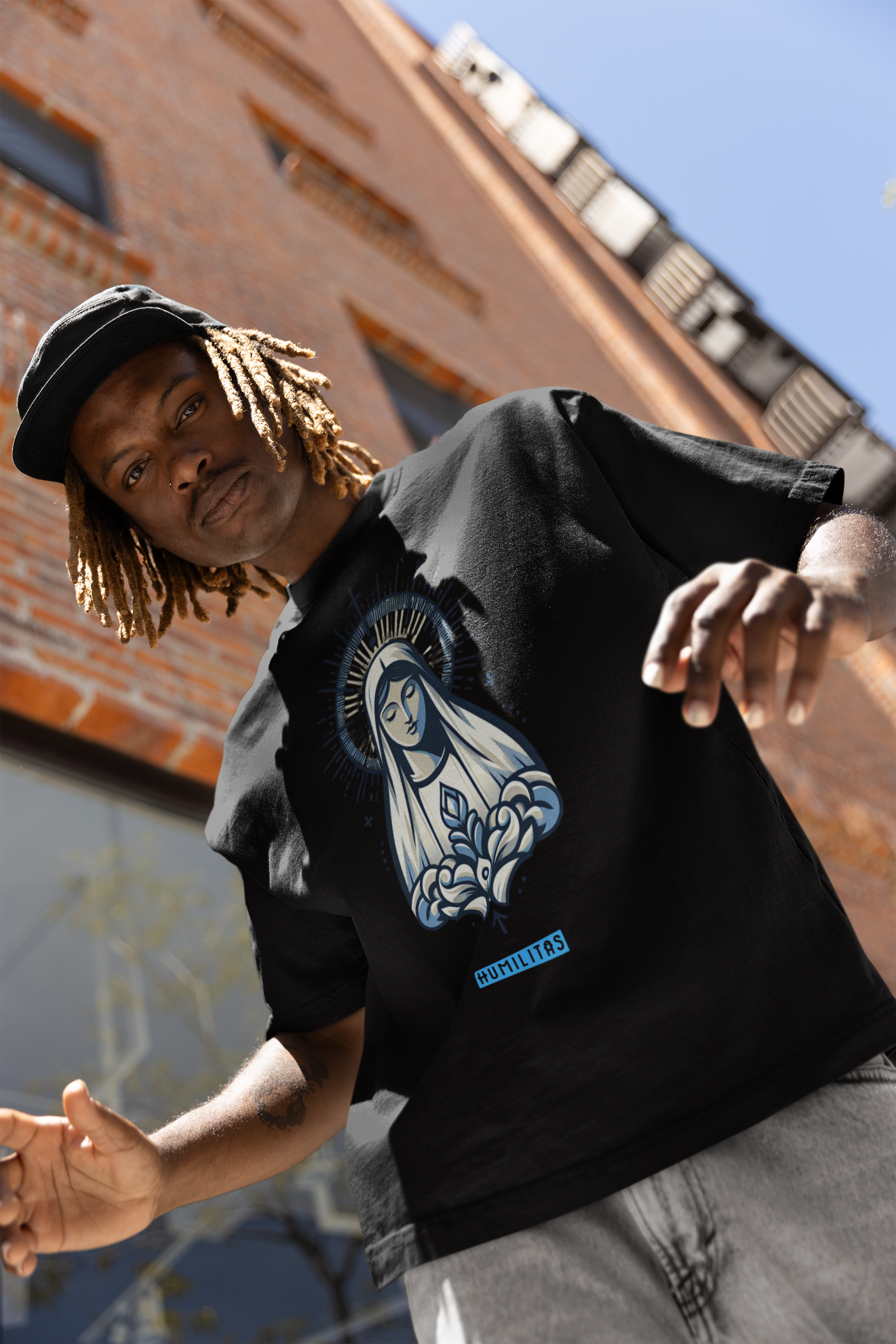 T-Shirt Unissex Humilitas Cloth:  Nossa Senhora das Graças | Coleção Maria e suas Faces