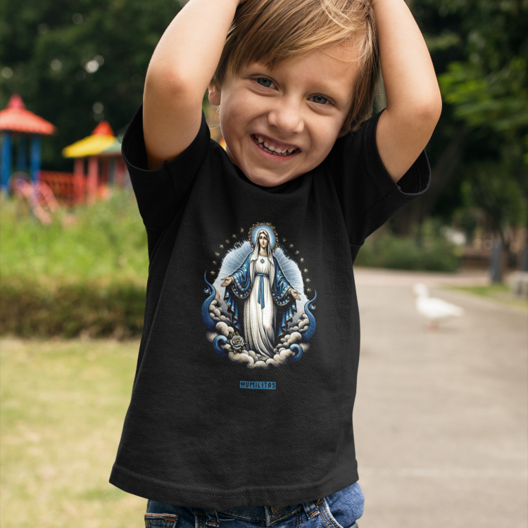 T-Shirt Infantil (2 a 8 anos) Humilitas Cloth: Coleção Maria e suas Faces | Nossa Senhora da Conceição
