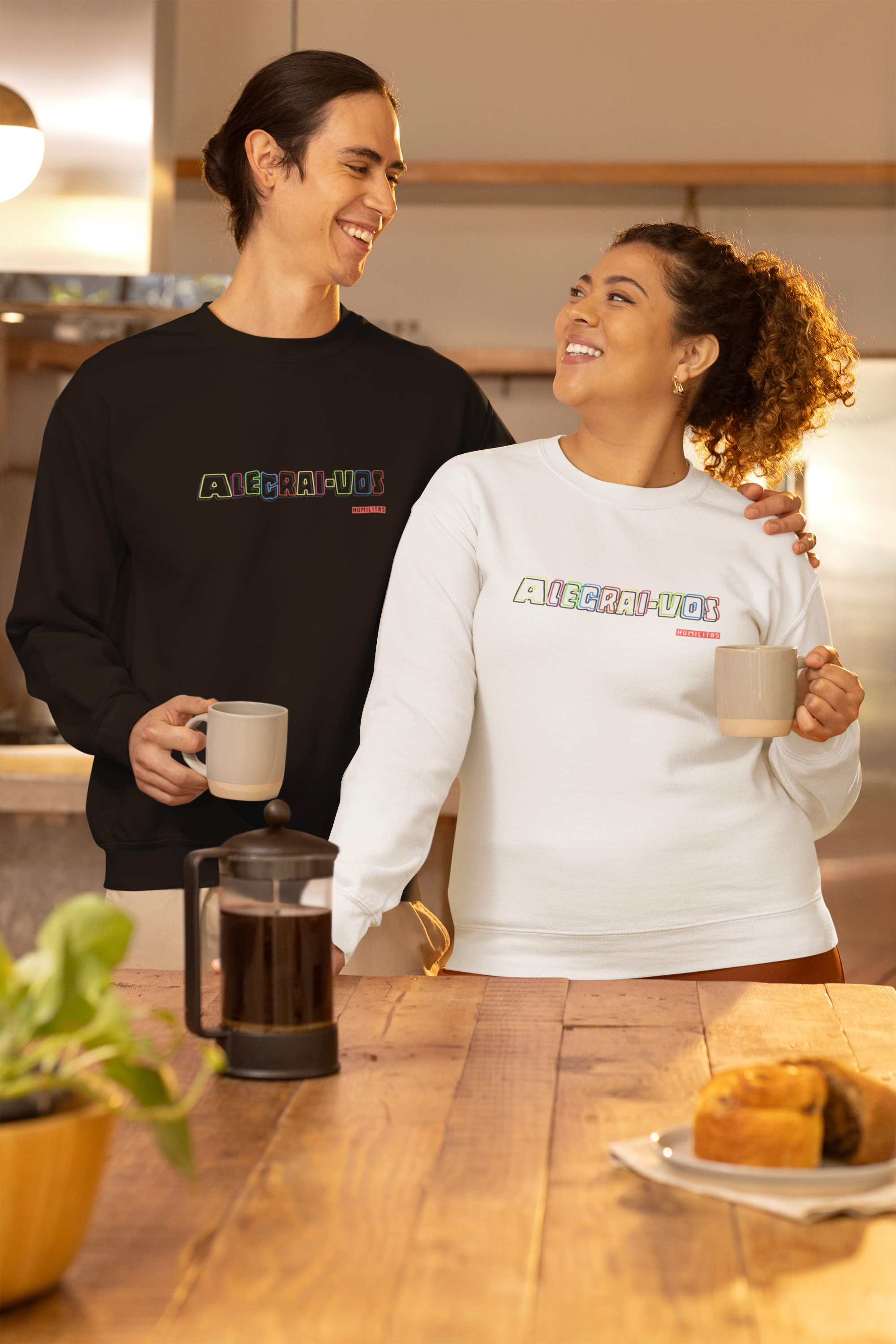 Moleton Unissex Humilitas Cloth: Alegrai-vos | Coleção Fé em Estilo