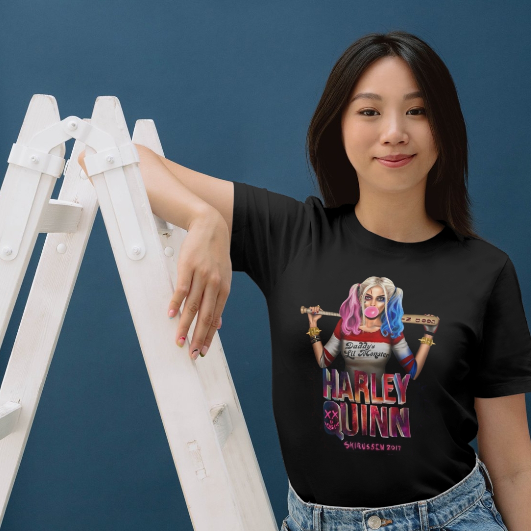 Camiseta Black. Harley Quinn
