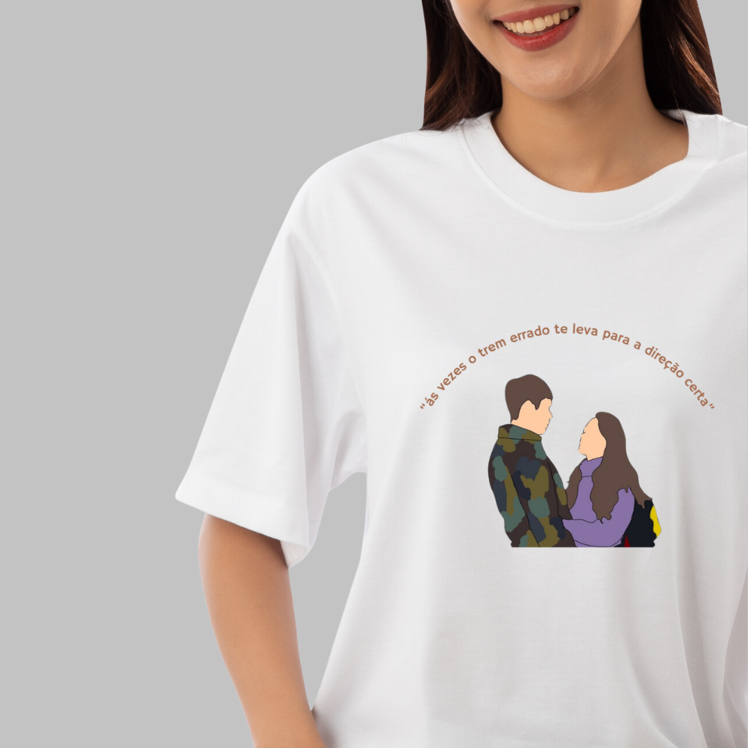 CAMISETA POUSANDO NO AMOR FRASE