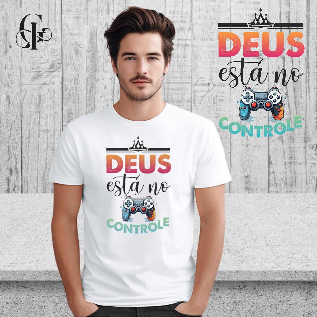 Camiseta 'Arte Deus Está no Controle'!