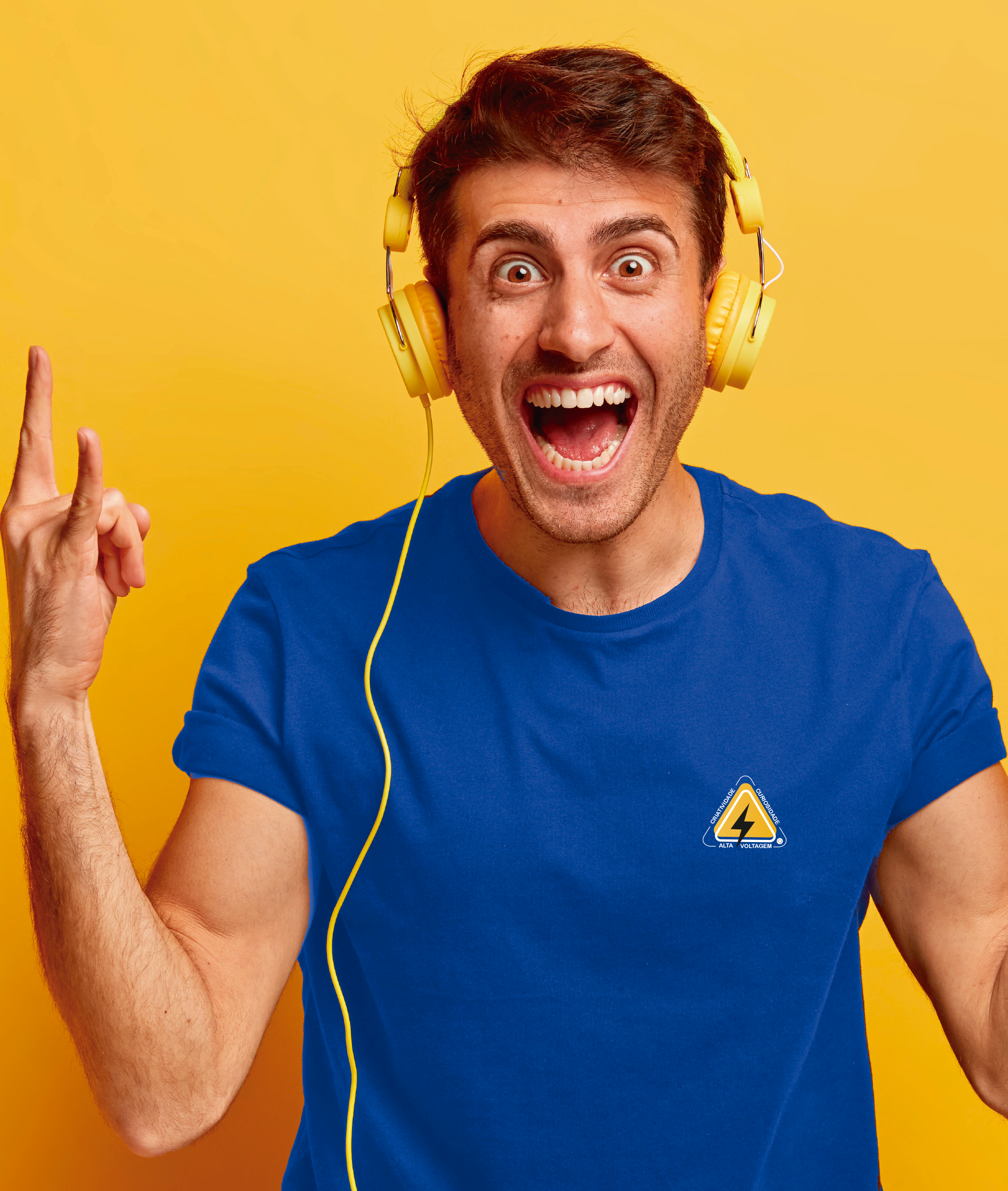 Camiseta Masculina : Alta Voltagem Atípica (Superdotação / Altas Habilidades)