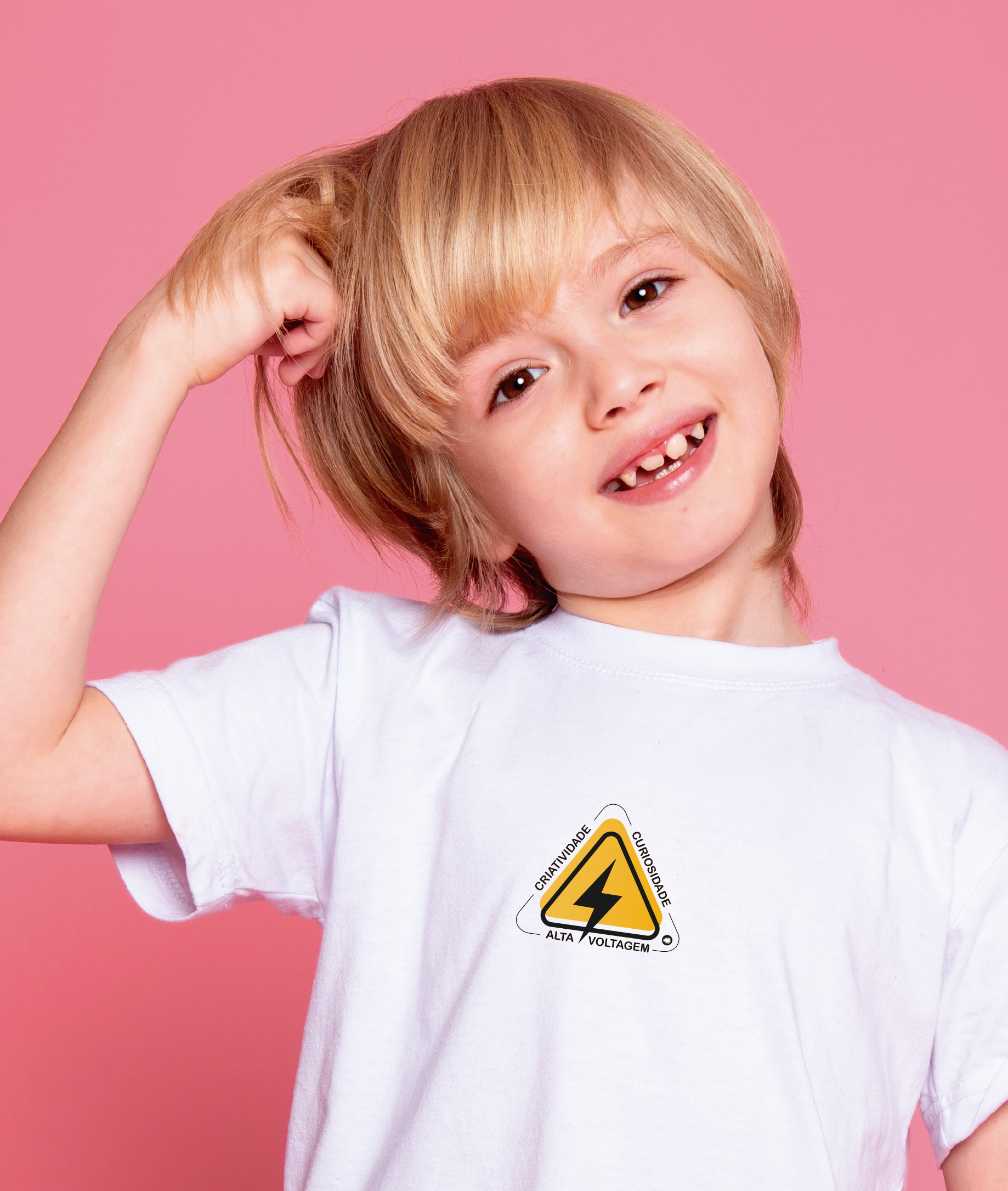 Camiseta Infantil : Menino (10 a 14) : Alta Voltagem Inclusão (Superdotação / Altas Habilidades)