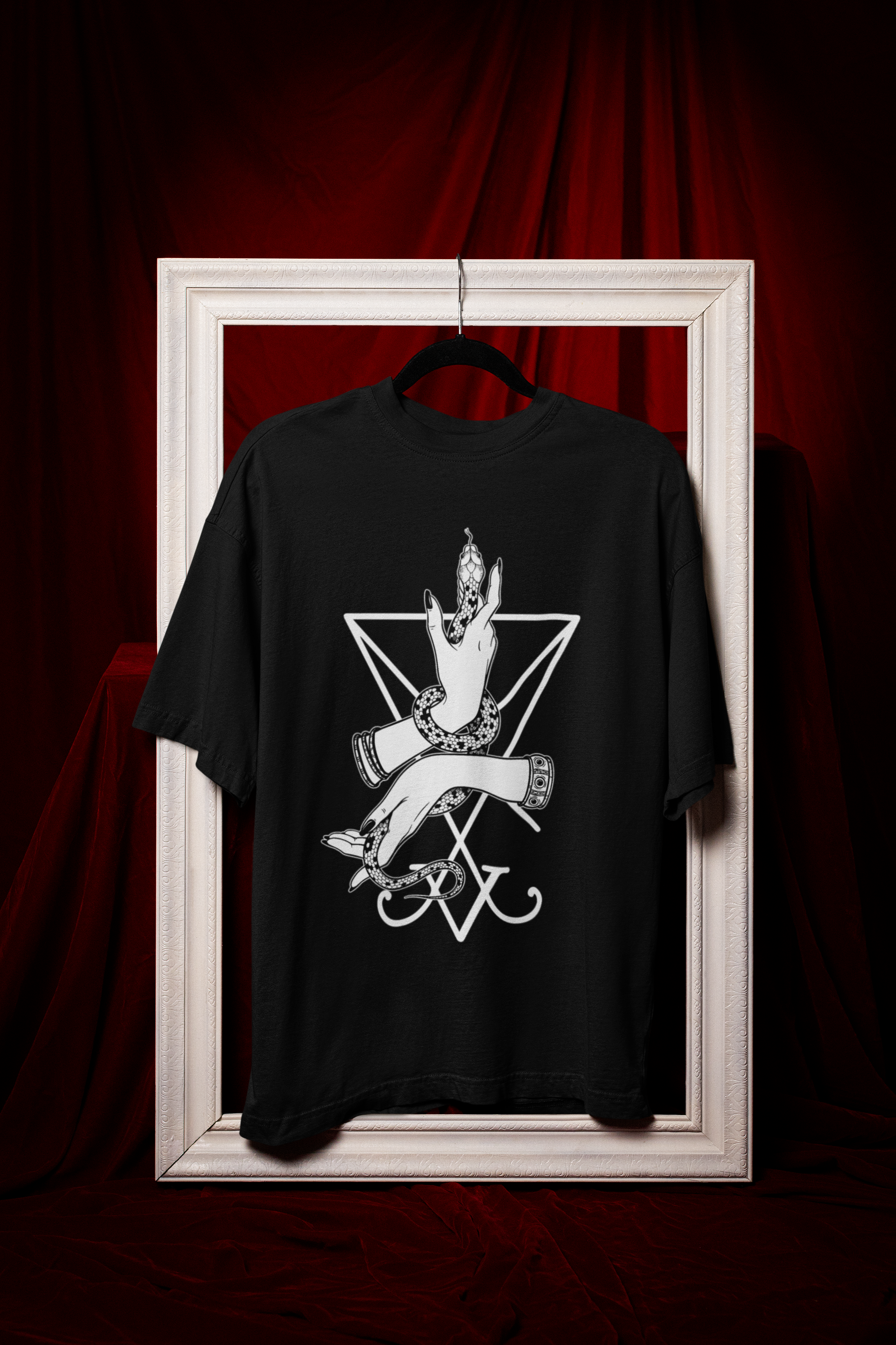 Camiseta Oversized Sigilo de Lúcifer 