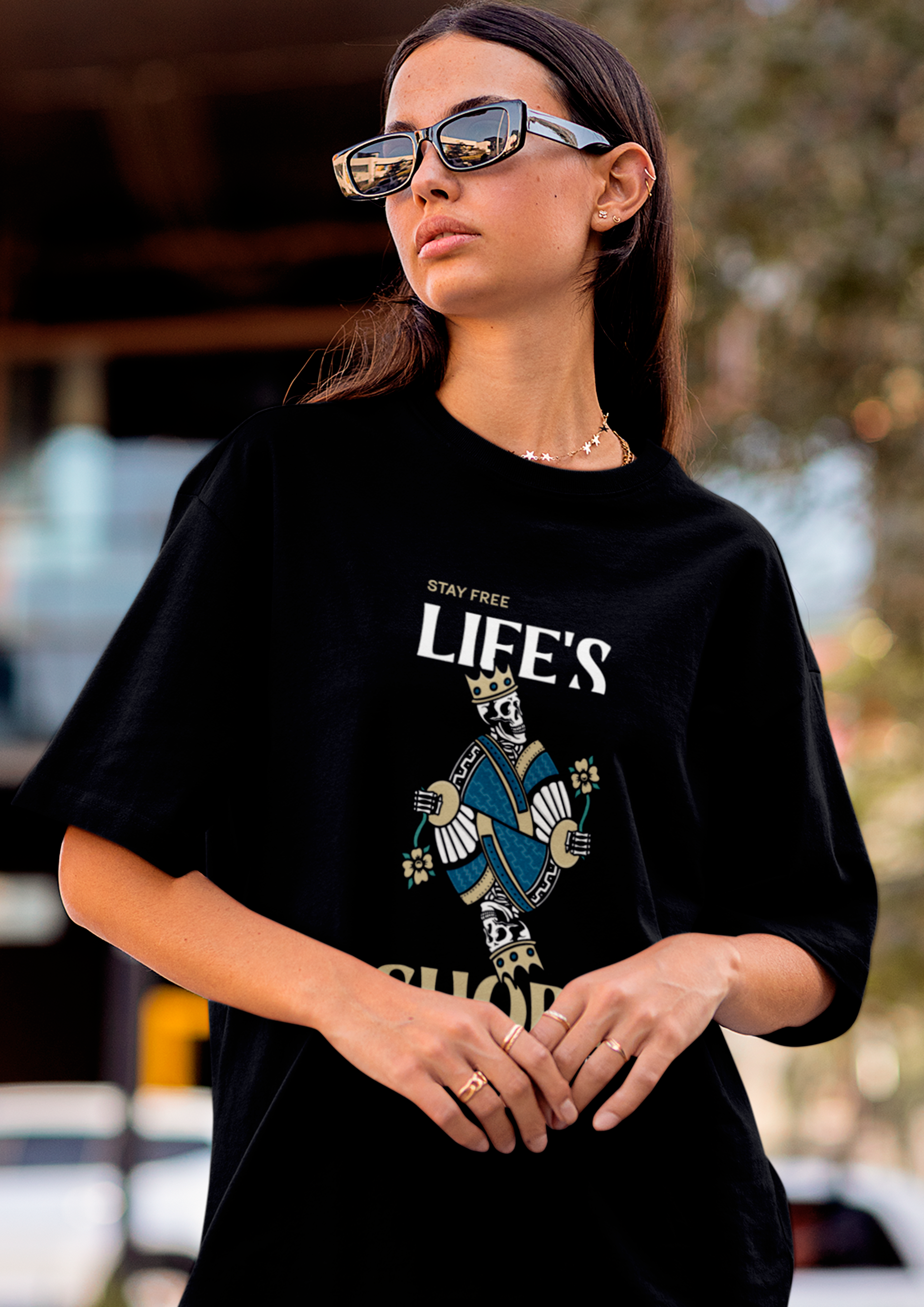 Camiseta Lifes Short