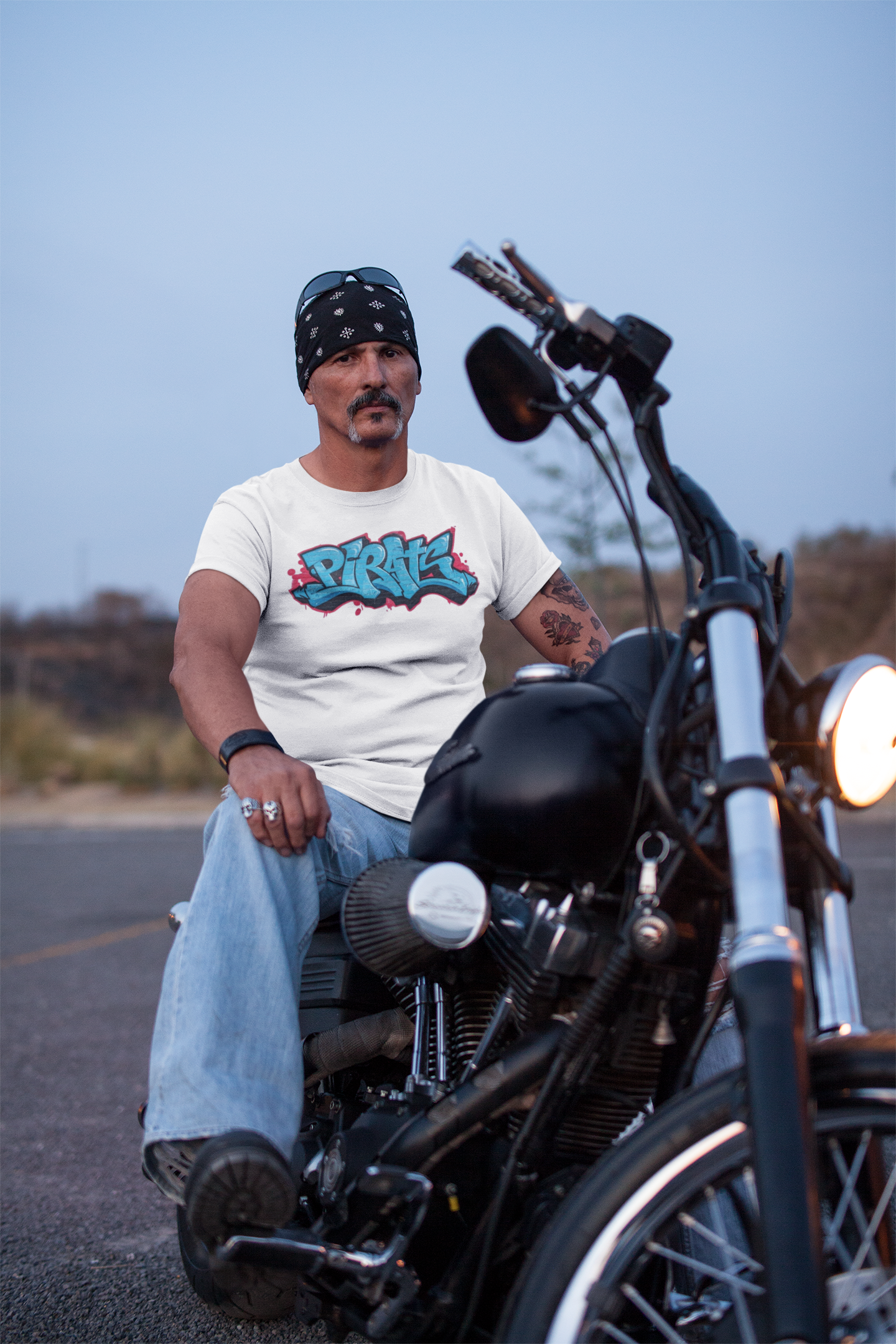 Camiseta Unissex - Graffiti Pirate